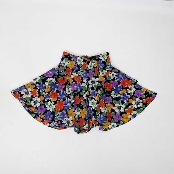 Vintage Pants - 90's Floral Shorts High Rise Flared Tiered Skirt Mini